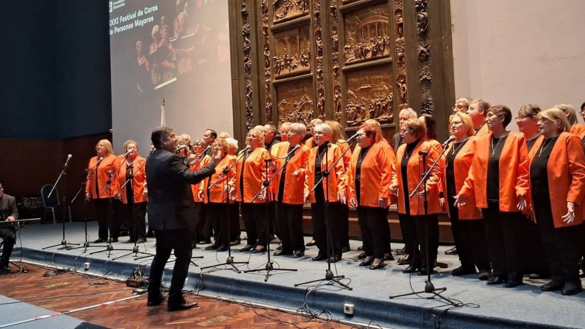 Coro Raíces de gira por Flores y Lavalleja