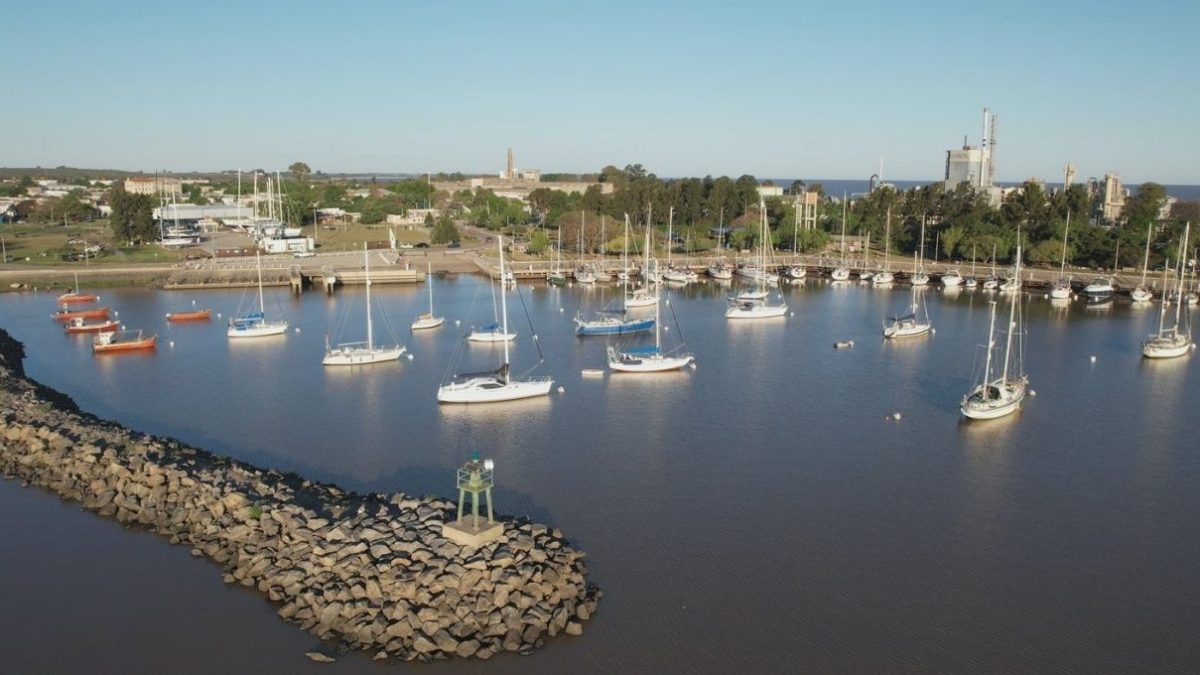 Llamado laboral para dragado en puerto de Juan Lacaze