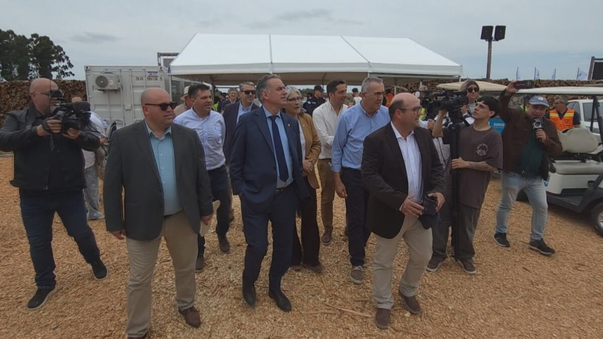 Orsi visitó Uruforest 2026 y destacó el empleo forestal